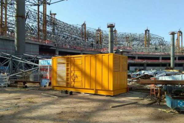 连山发电机出租如何判断空气滤清器是否需要更换？