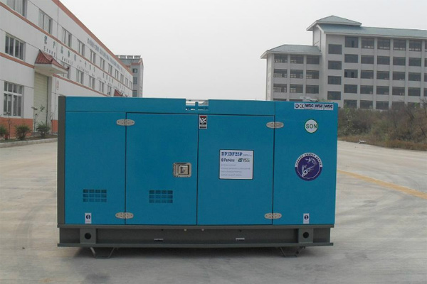 连山发电机租赁如何正确安装空气滤清器？